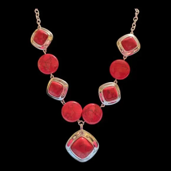 Pink Stone Statement Necklace with Gold Tone Setting Adjustable Chain - Picture 2 of 4